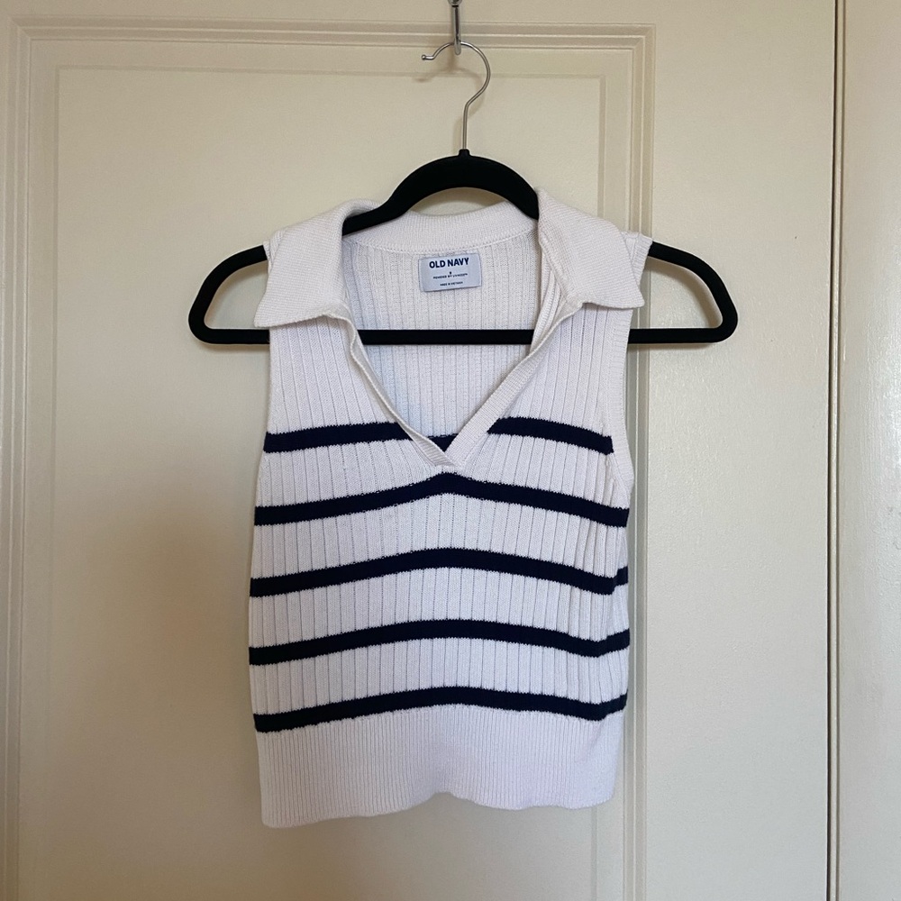 Stripped Short Sleeve Sweater